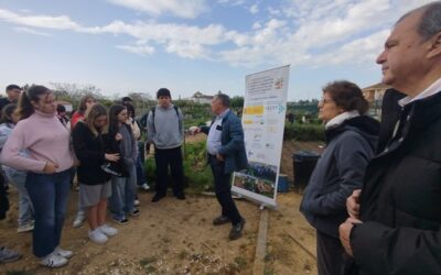Visita del IES Miguel de Cervantes de Sevilla a los huertos urbanos de Utrera y al centro de tratamiento de residuos Montemarta-Cónica